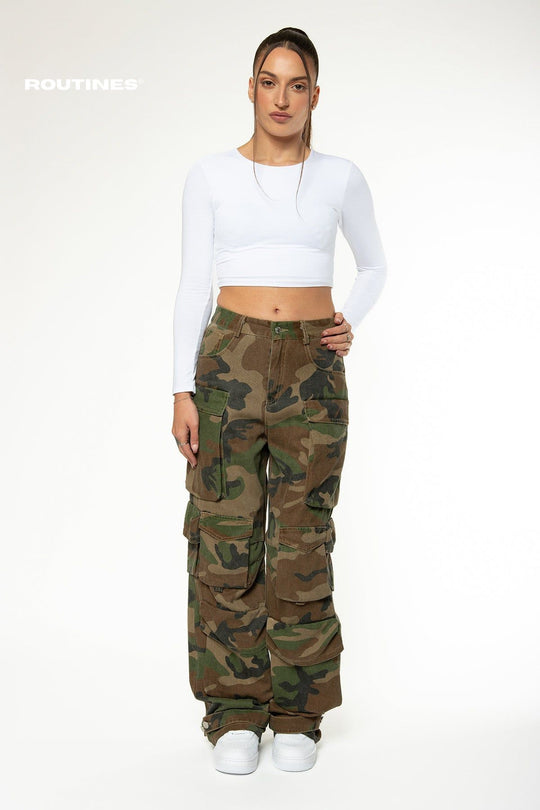 Jaynee Multipocket Cargo Jeans - Camouflage Pants Routines Fashion   