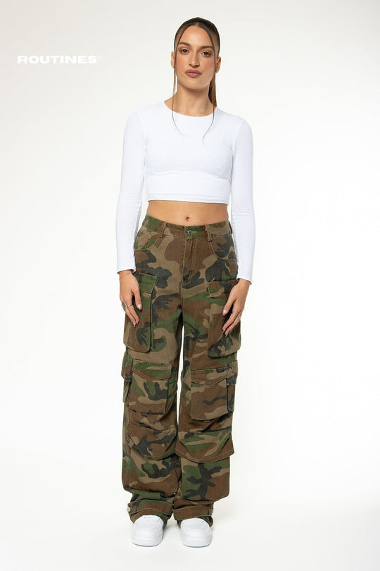 Jaynee Multipocket Cargo Jeans - Camouflage Pants Routines Fashion   