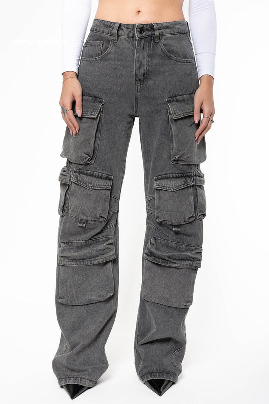 Lyla Multipocket Cargo Jeans - Washed Grey Jeans Routines Fashion   