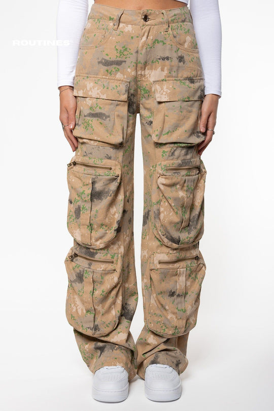 Maren Camouflage Cargo Pants - Sand Pants Routines Fashion   