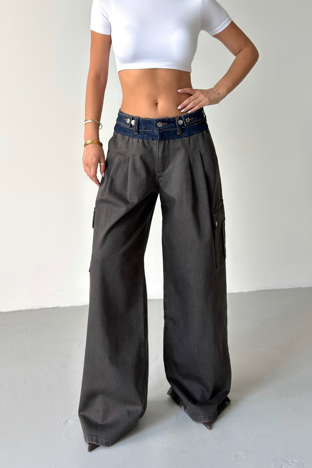 Routines Adjustable Two Tone Cargo Jeans - Brown 2008
