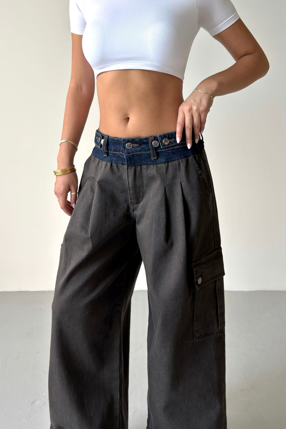 Routines Adjustable Two Tone Cargo Jeans - Brown 2008