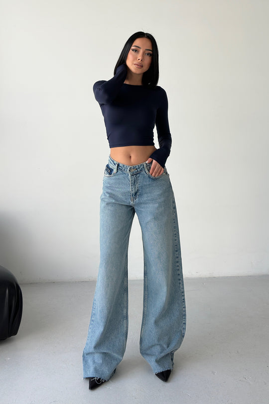 Routines Back Cut Detailed Jeans 2478