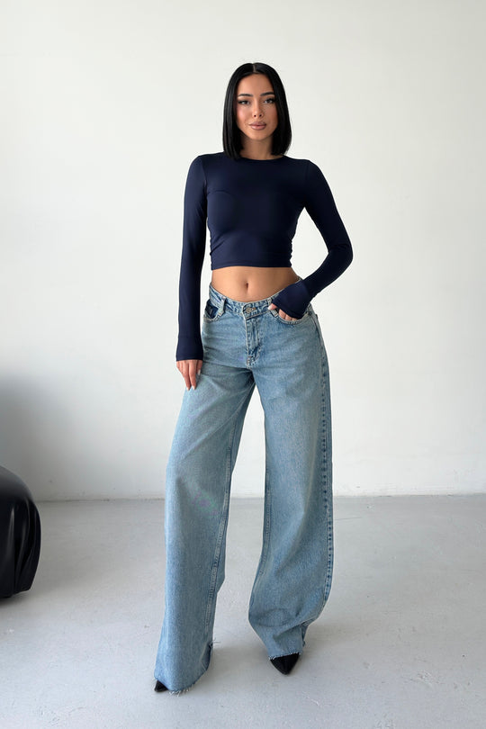 Routines Back Cut Detailed Jeans 2478