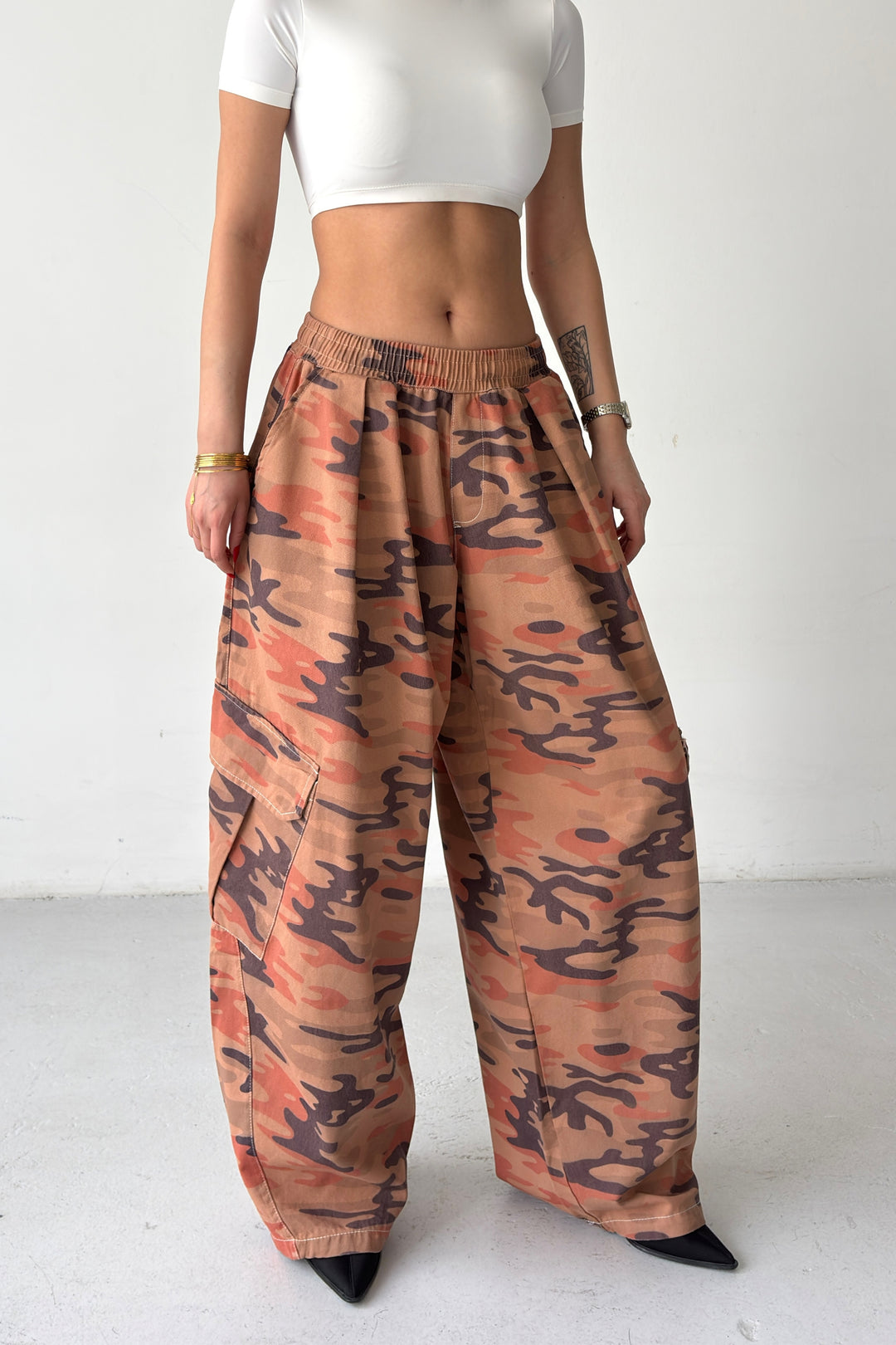 Routines Balloon Camouflage Cargo Pants - Orange 2029