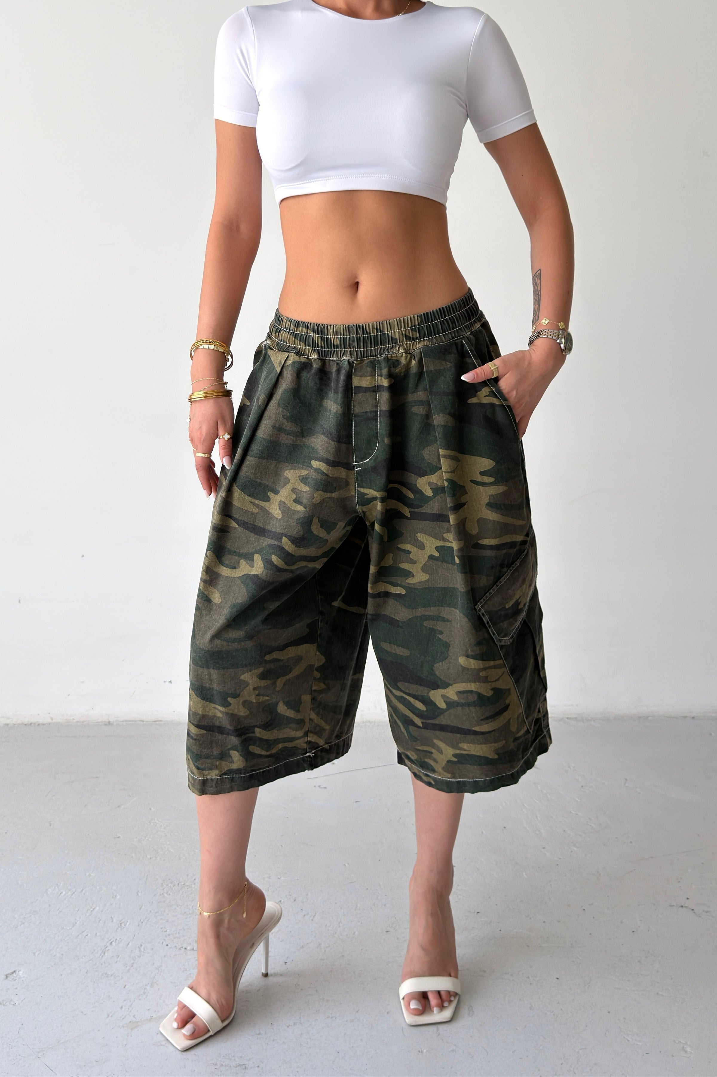 Routines Balloon Camouflage Cargo Shorts - Khaki 2036 - ROUTINES