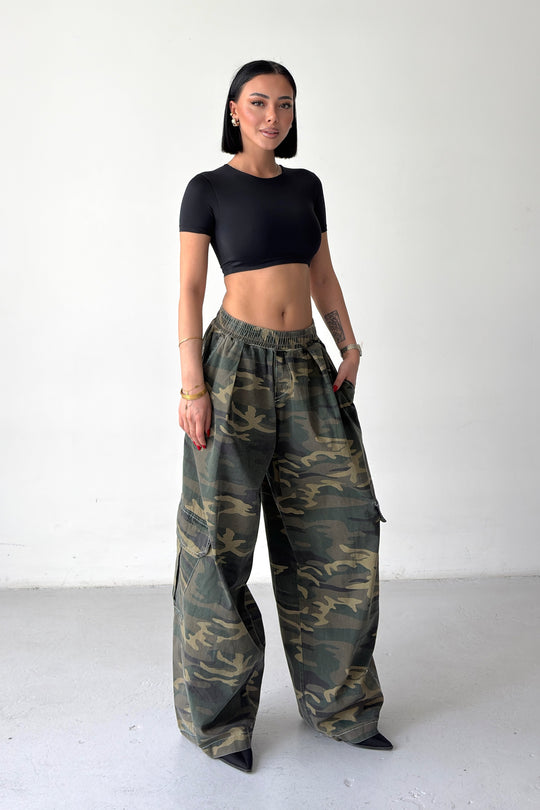 Routines Balloon Camouflage Cargo Pants - Khaki 2029