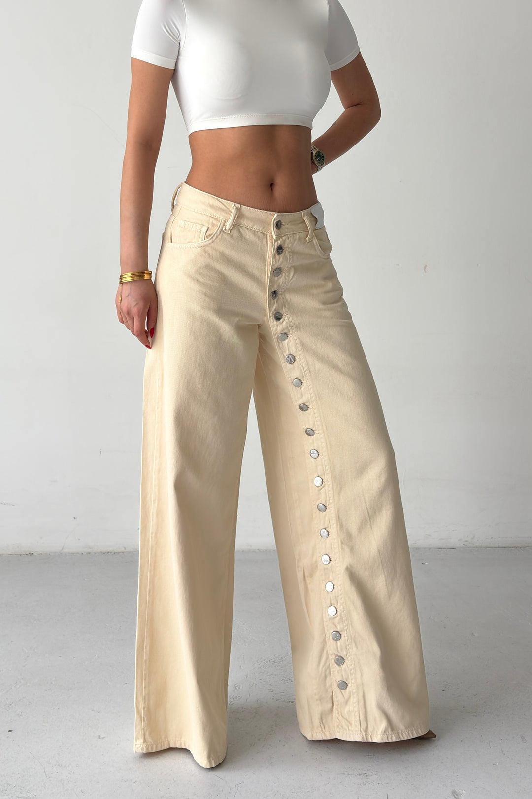 Routines Buttons Detail Jeans - Beige 1906