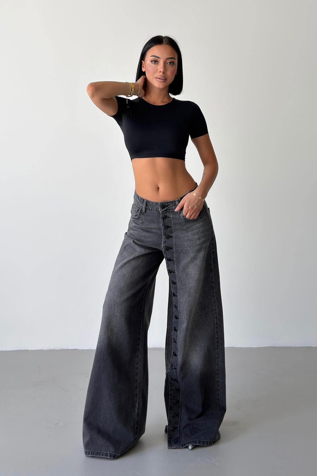 Routines Buttons Detail Jeans - Black 1906 - ROUTINES