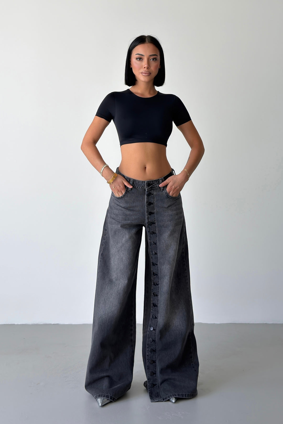 Routines Buttons Detail Jeans - Black 1906 - ROUTINES