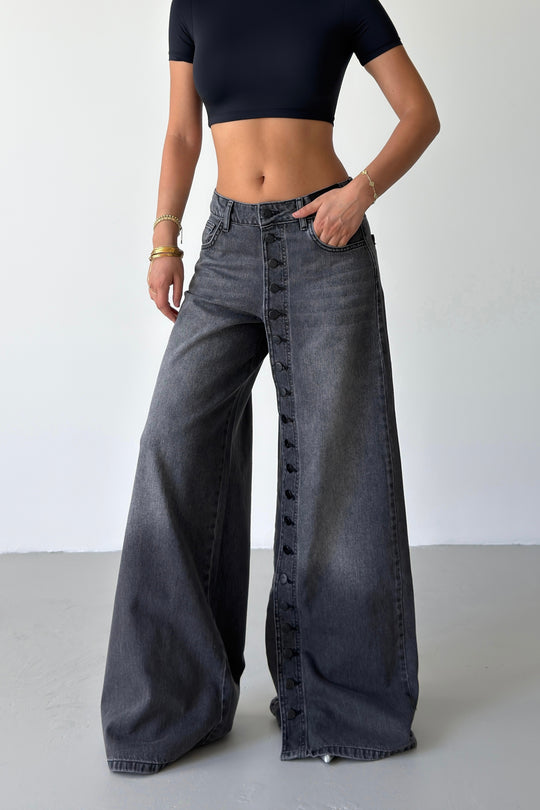 Routines Buttons Detail Jeans - Black 1906 - ROUTINES