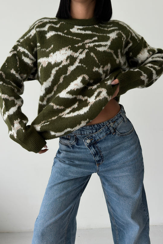 Routines Camouflage Oversized Knit - Army Green 0138 - ROUTINES