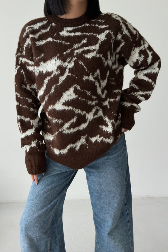 Routines Camouflage Oversized Knit - Brown 0138 - ROUTINES