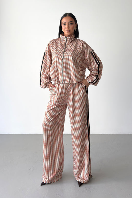 Routines Checkered Striped Tracksuit - Coral 7012