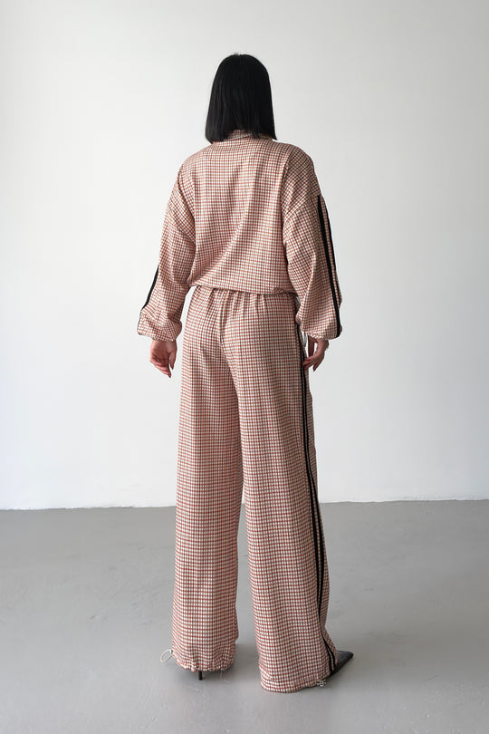 Routines Checkered Striped Tracksuit - Coral 7012