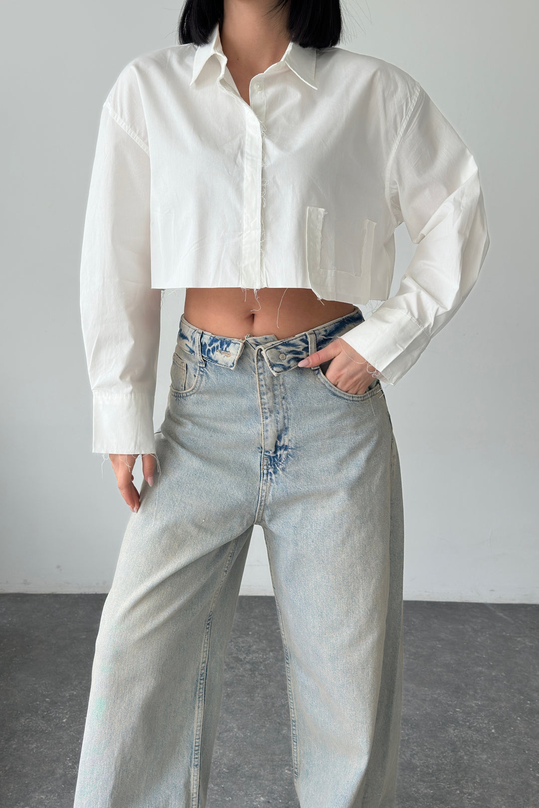 Routines Cropped Cut Blouse - White 363 Blouse Routines Fashion