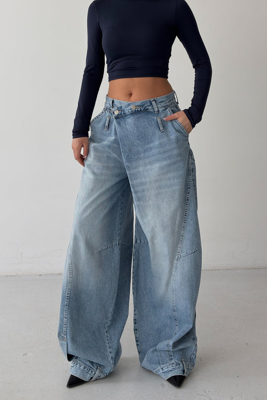 Routines Cross Baggy Balloon Jeans - Light Blue 4841 - ROUTINES