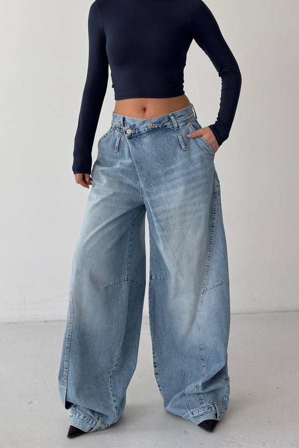 Routines Cross Baggy Balloon Jeans - Light Blue 4841