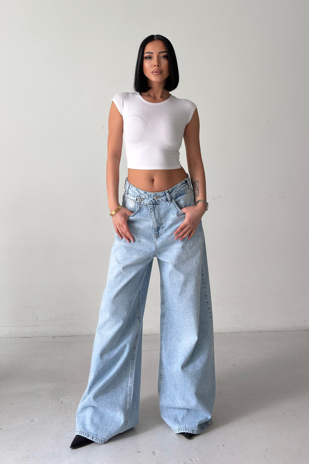 Routines Cross Button Baggy Jeans - Light Blue 3568 - ROUTINES