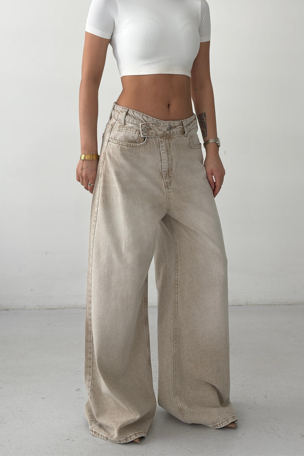 Routines Cross Button Baggy Jeans - Stone 3568 - ROUTINES