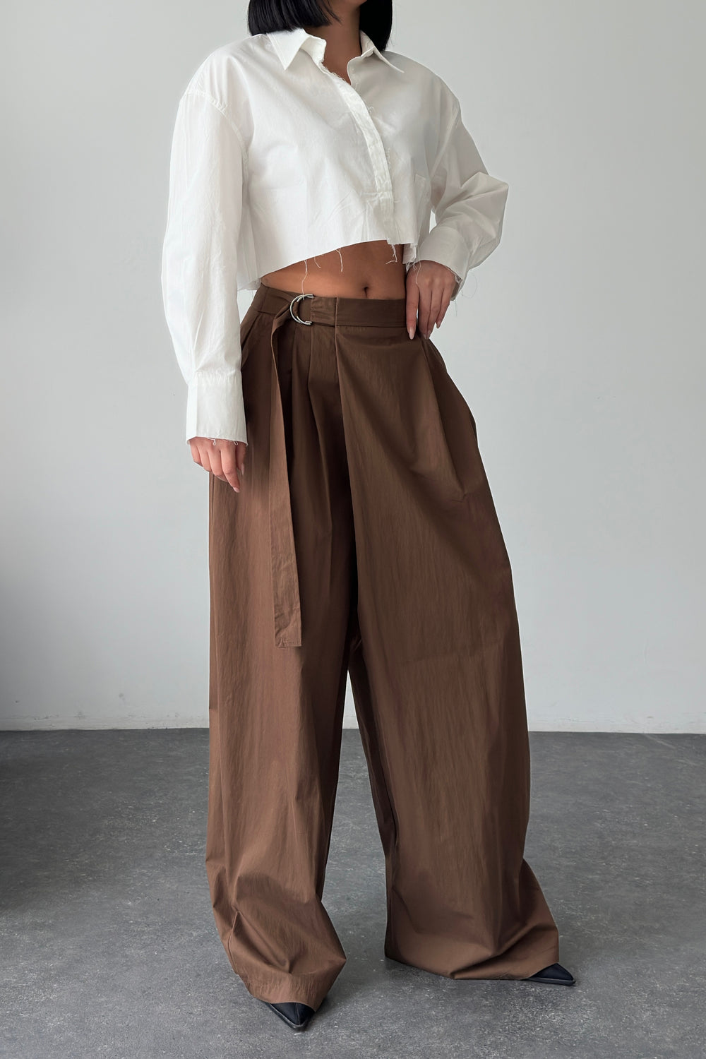 Routines Cross Waist Belted Pants - Brown 51300 Pants Routines Fashion