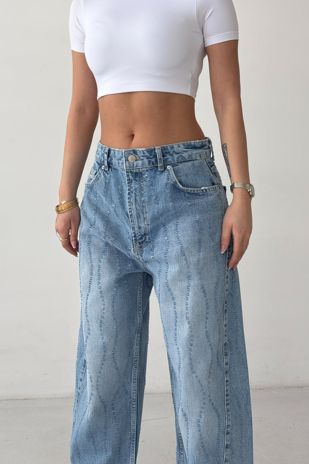 Routines Distressed Baggy Jeans - Mid Blue 8186 - ROUTINES