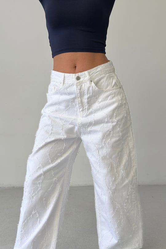 Routines Distressed Baggy Jeans - White 3242 - ROUTINES