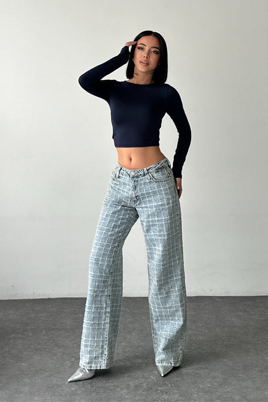 Routines Distressed Mid-waist Jeans 5544