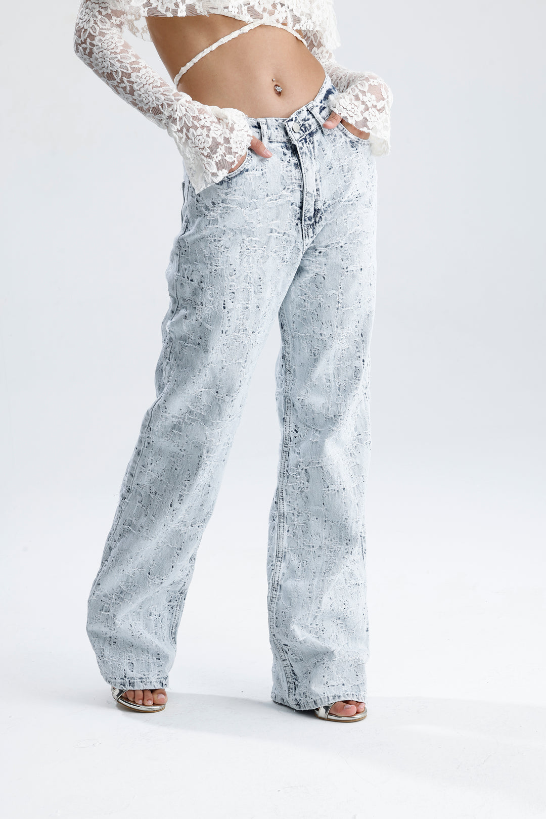 Routines Distressed Straight Leg Jeans 2574 Jeans Routines Fashion