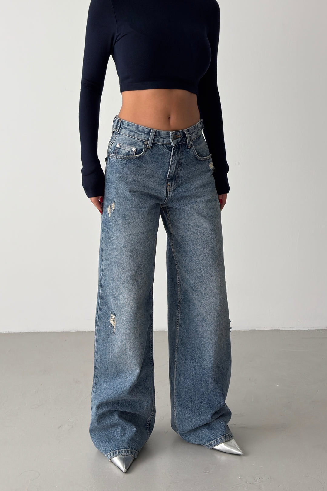 Routines Embroidery Adjustable Waist Jeans 1574-1-1