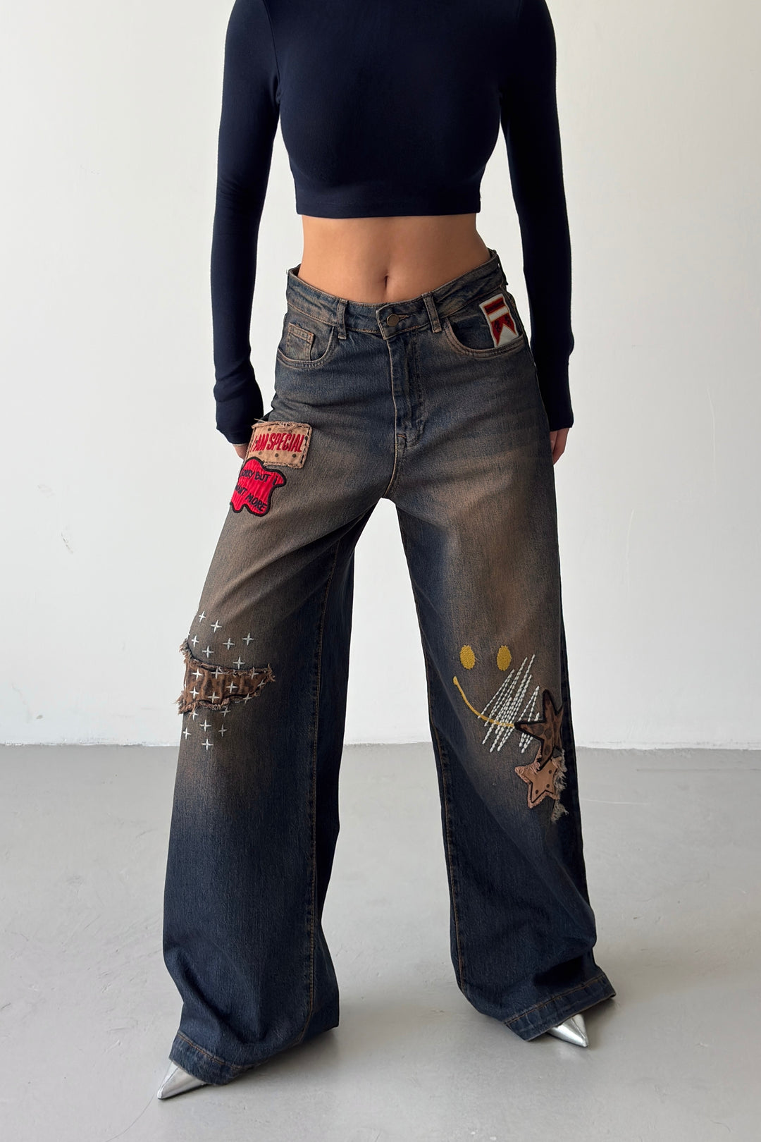 Routines Embroidery Patched Detail Jeans 5614 - ROUTINES