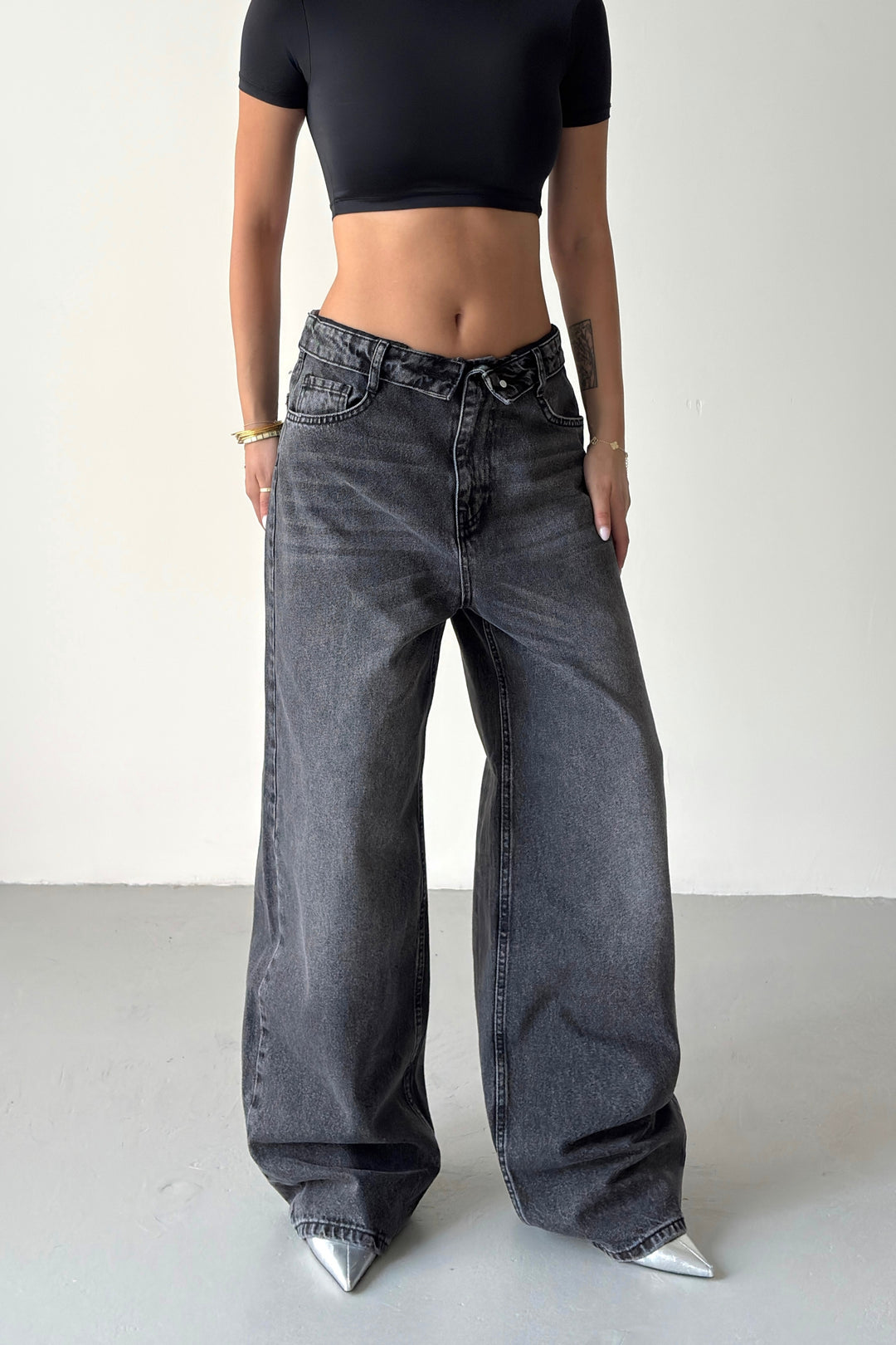 Routines Folded Waist Jeans - Washed Black 4545