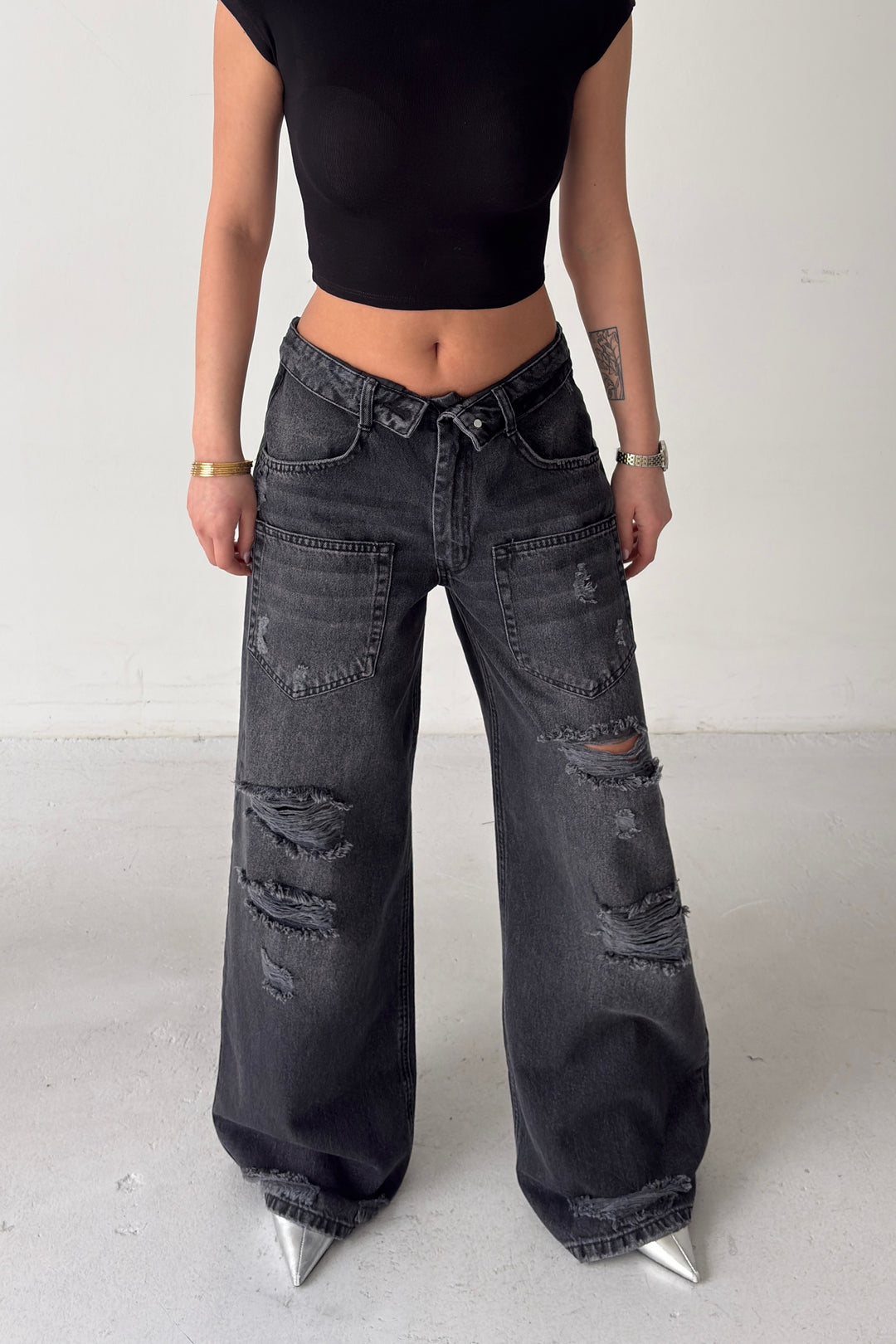 Routines Folded Waist Ripped Baggy Jeans - Black 4878 - ROUTINES