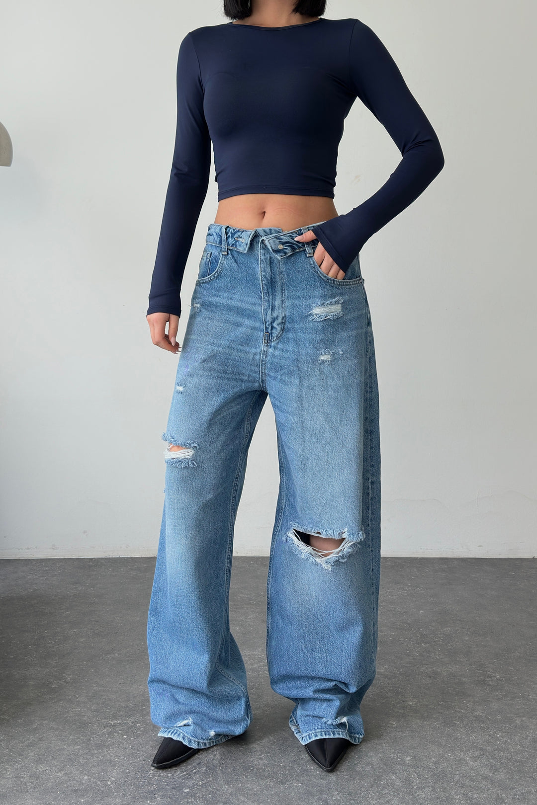 Routines Folded Waist Ripped Baggy Jeans - Mid Blue 8185-1