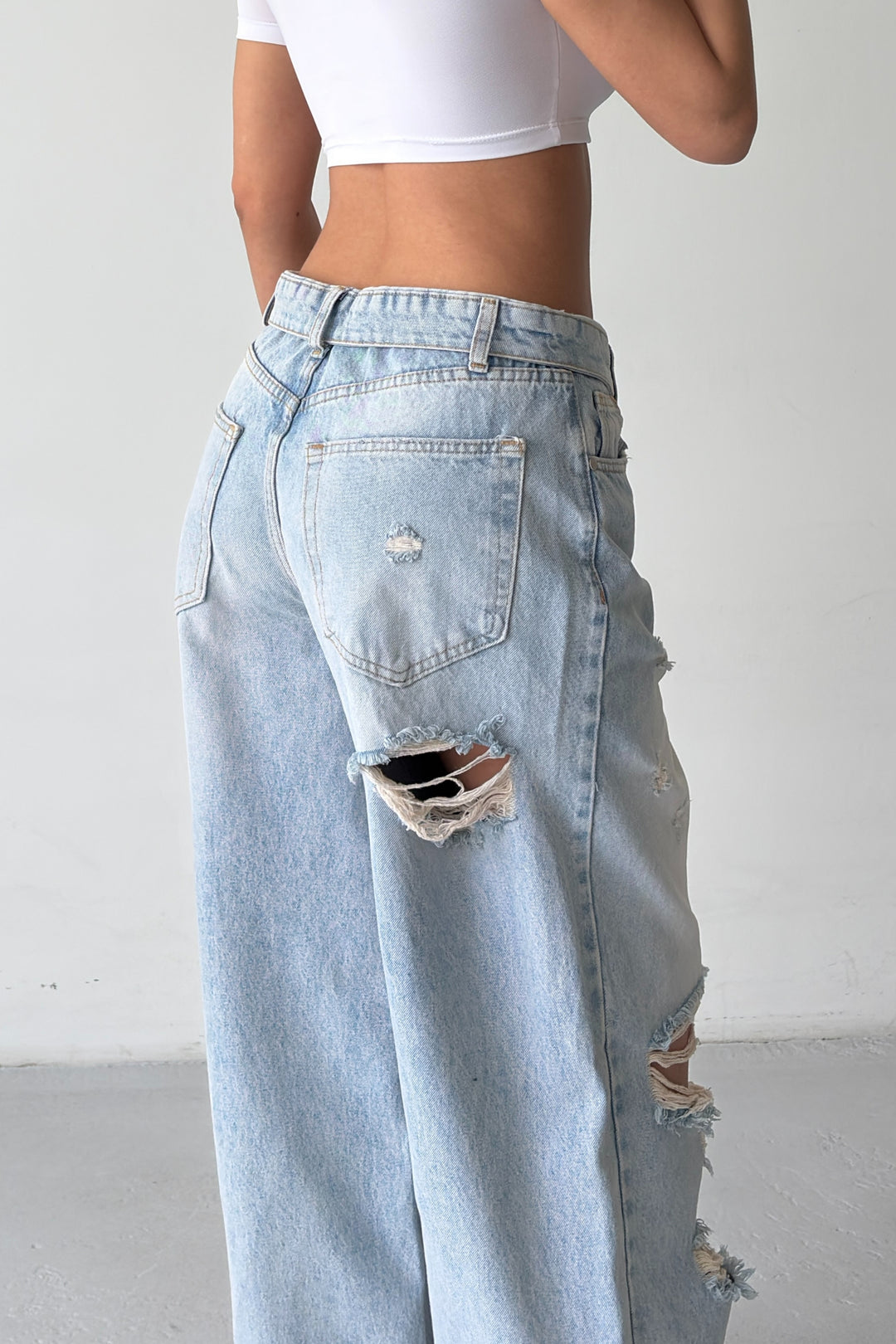 Routines Folded Waist Ripped Baggy Jeans 1480-11