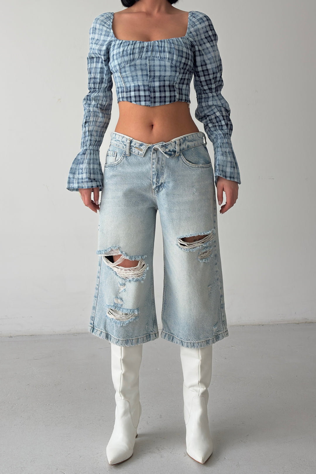 Routines Folded Waist Ripped Jorts - Light Blue 4556 - ROUTINES