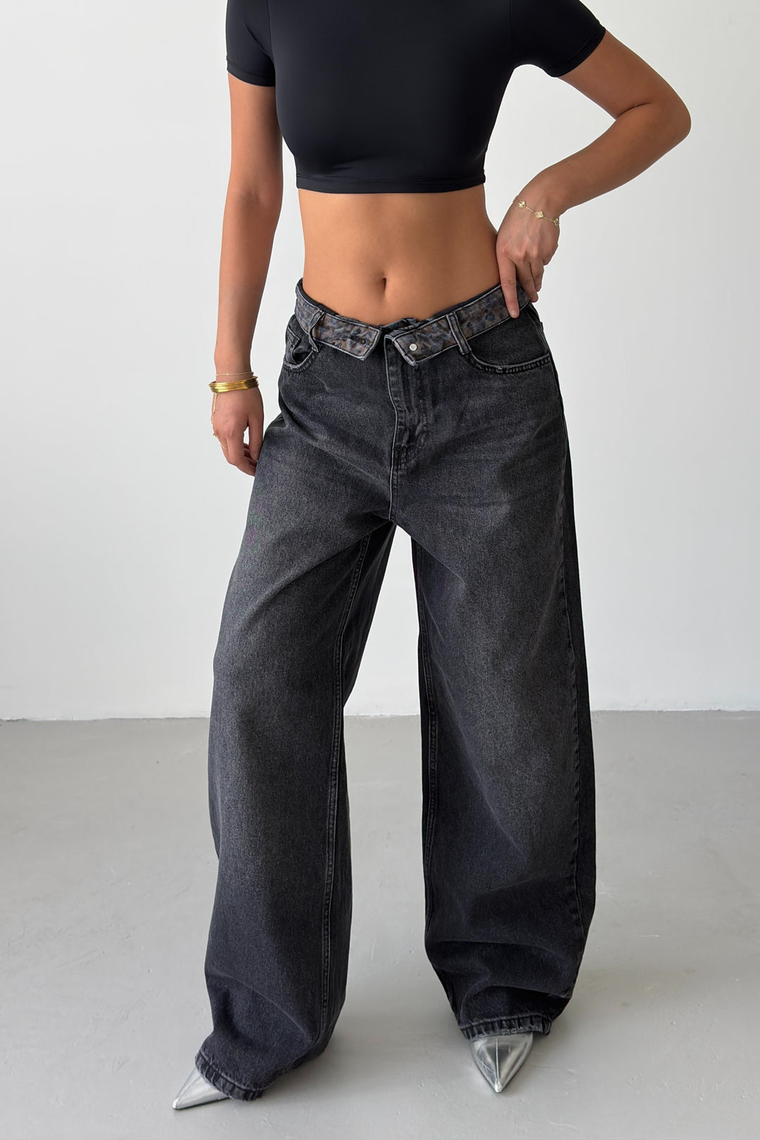 Routines Leopard Folded Waist Jeans - Black 5341
