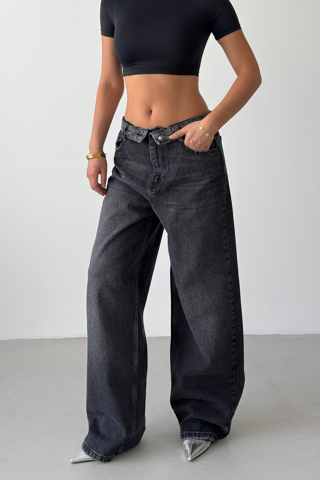 Routines Leopard Folded Waist Jeans - Black 5341