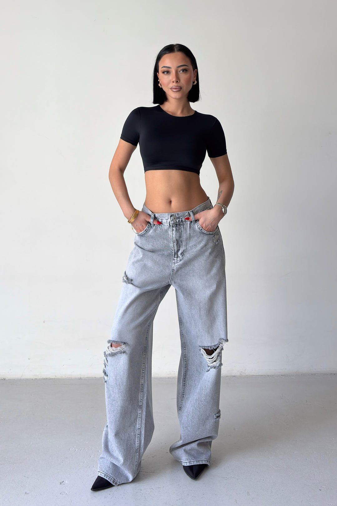 Routines Mid-rise Loose Ripped Jeans - Grey 3103