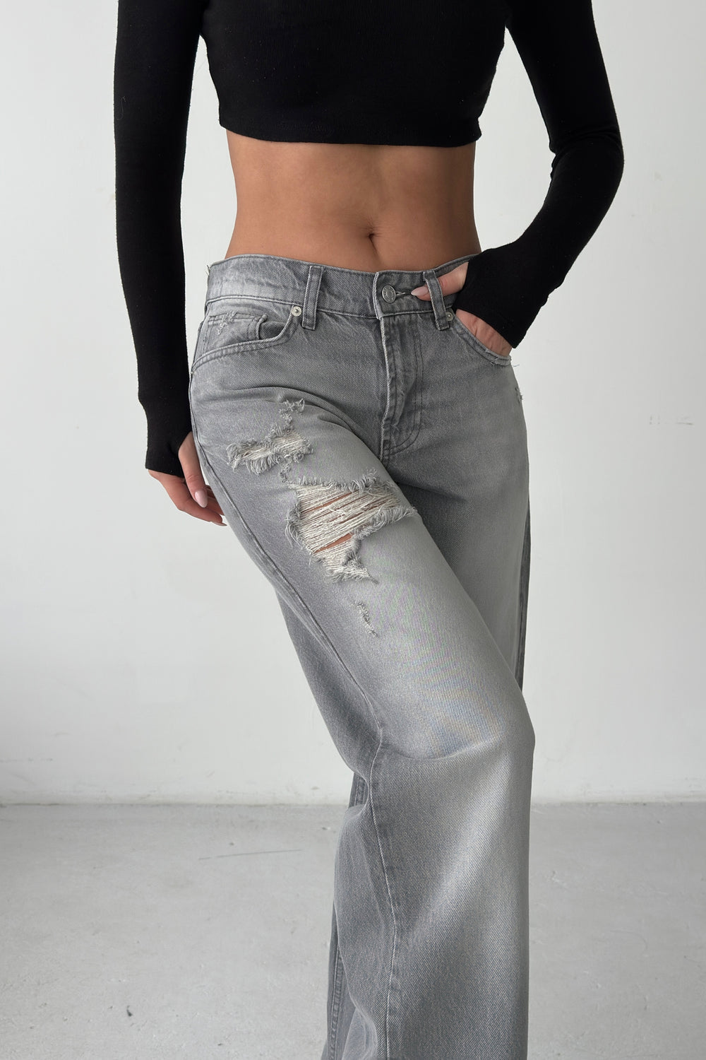Routines Mid-waist Ripped Jeans - Grey 1479-3 Jeans Routines Fashion
