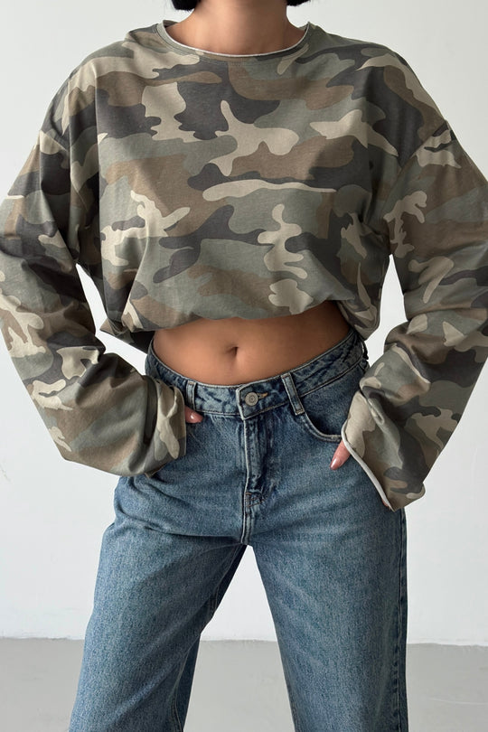 Routines Oversized Camouflage Longsleeve 0215 - ROUTINES