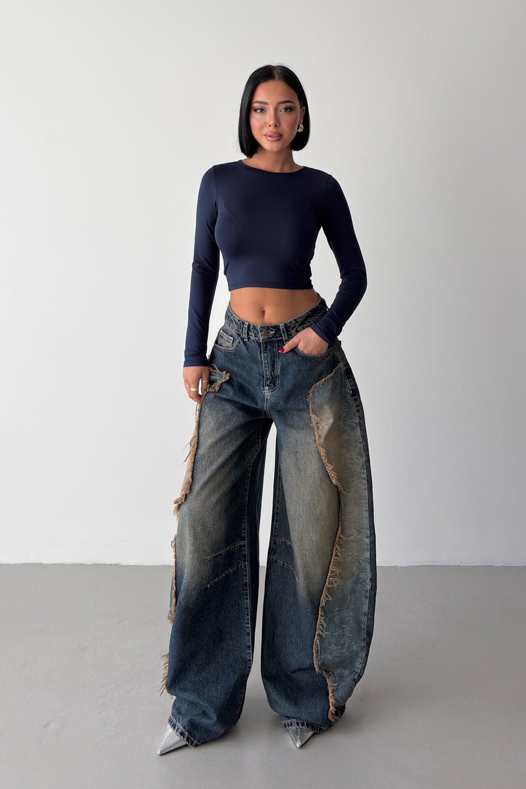 Routines Patched Balloon Baggy Jeans 5589