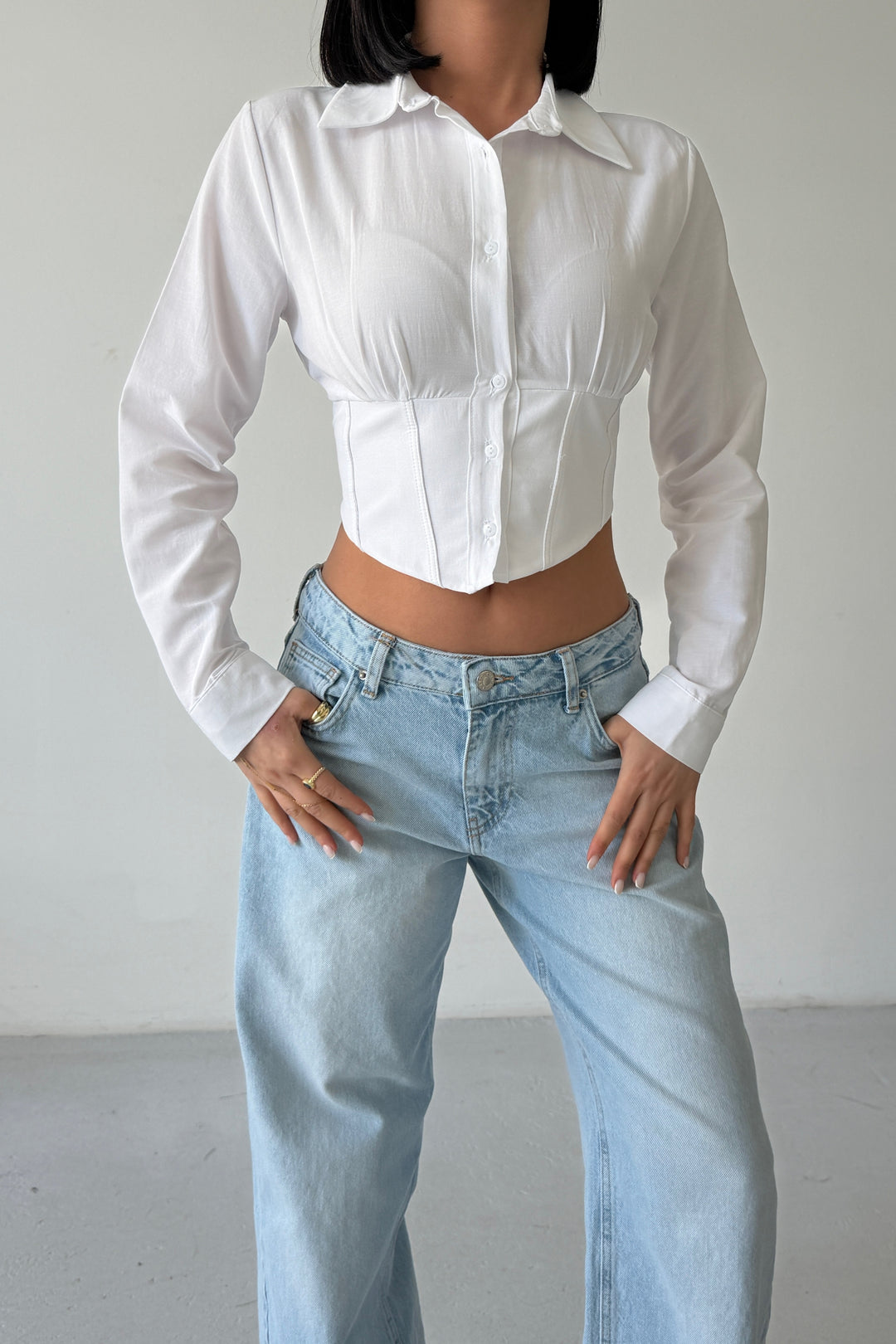 Routines Snatched Cropped Blouse - White 0301