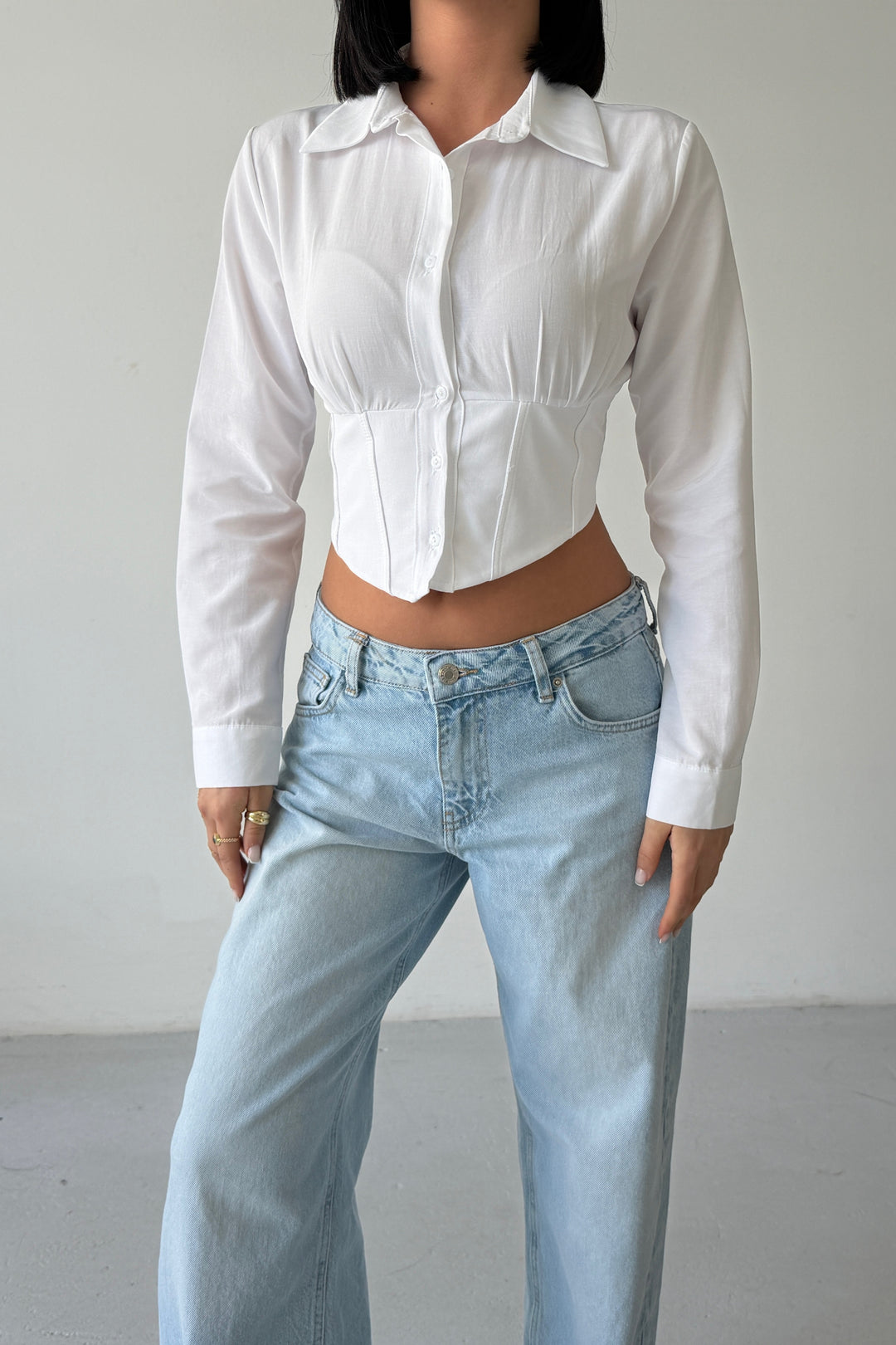 Routines Snatched Cropped Blouse - White 0301