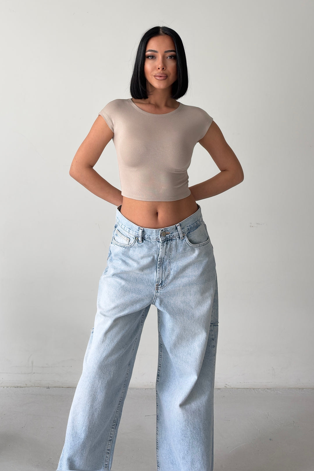 Routines Stretch Crop Top - Beige 4011 - ROUTINES