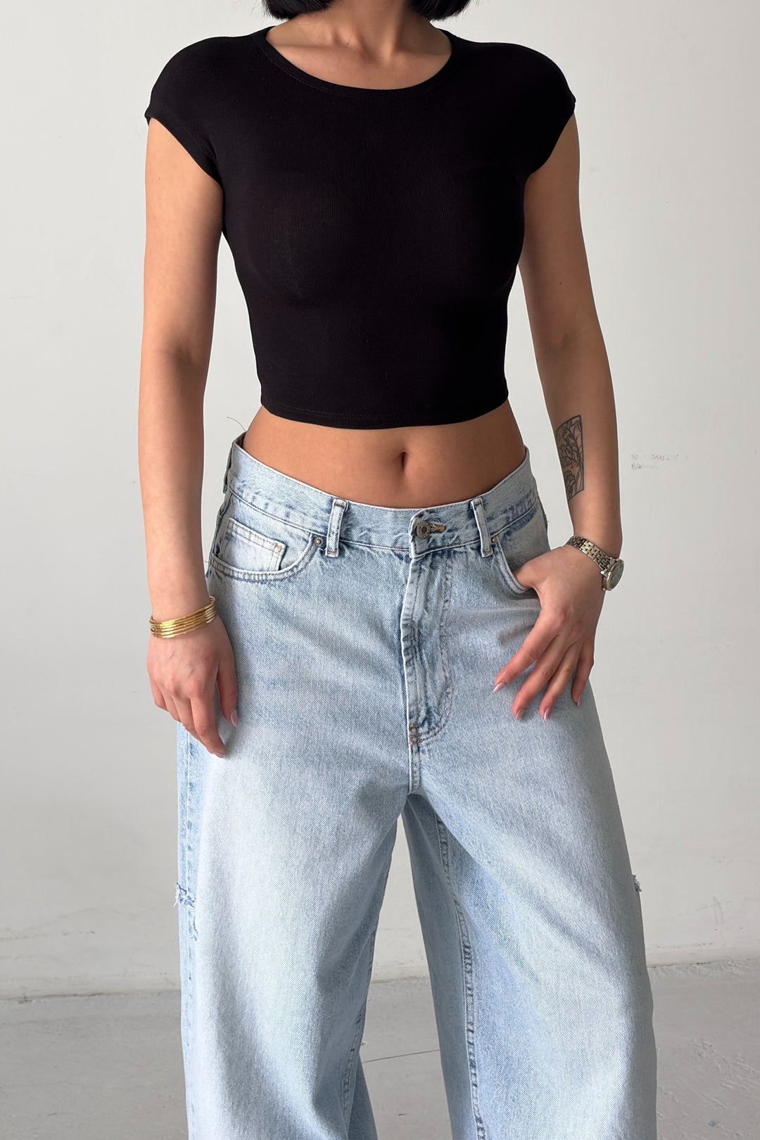 Routines Stretch Crop Top - Black 4011 - ROUTINES