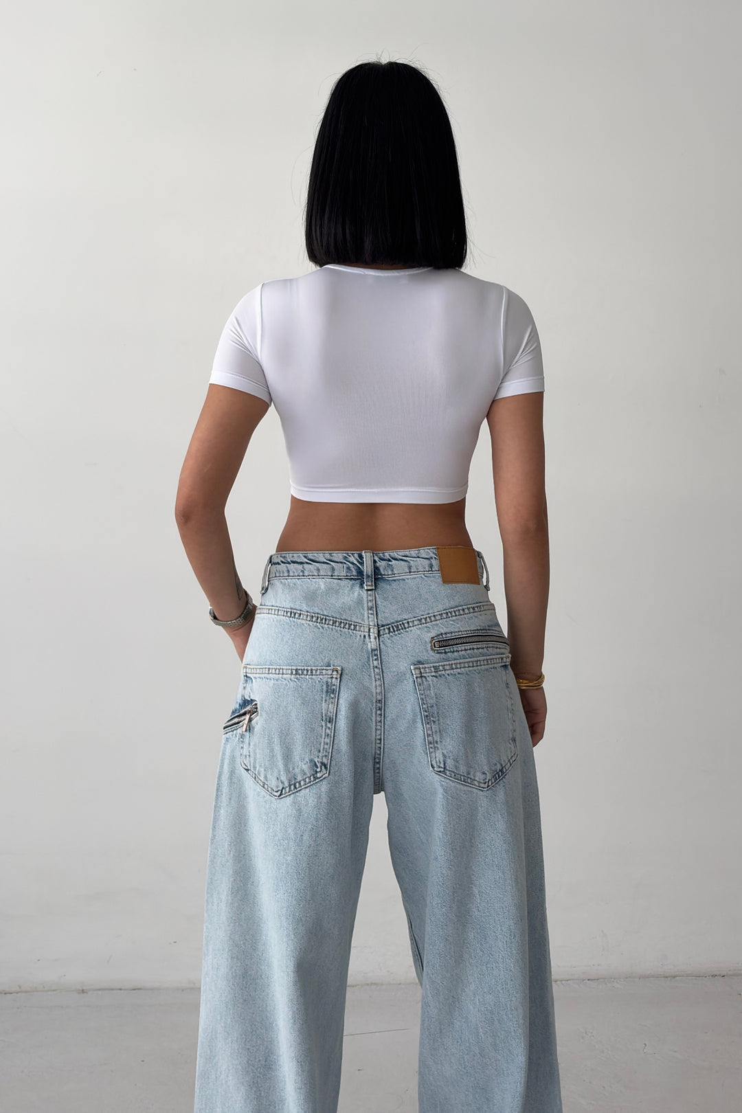 Routines Stretch Crop Top - White 2429 - ROUTINES