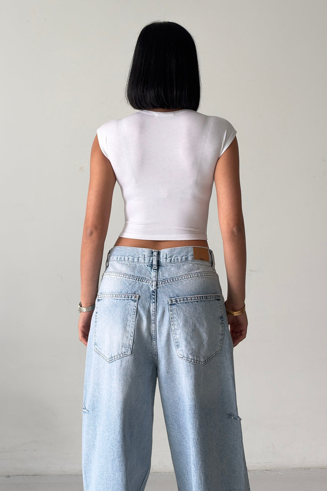 Routines Stretch Crop Top - White 4011 - ROUTINES