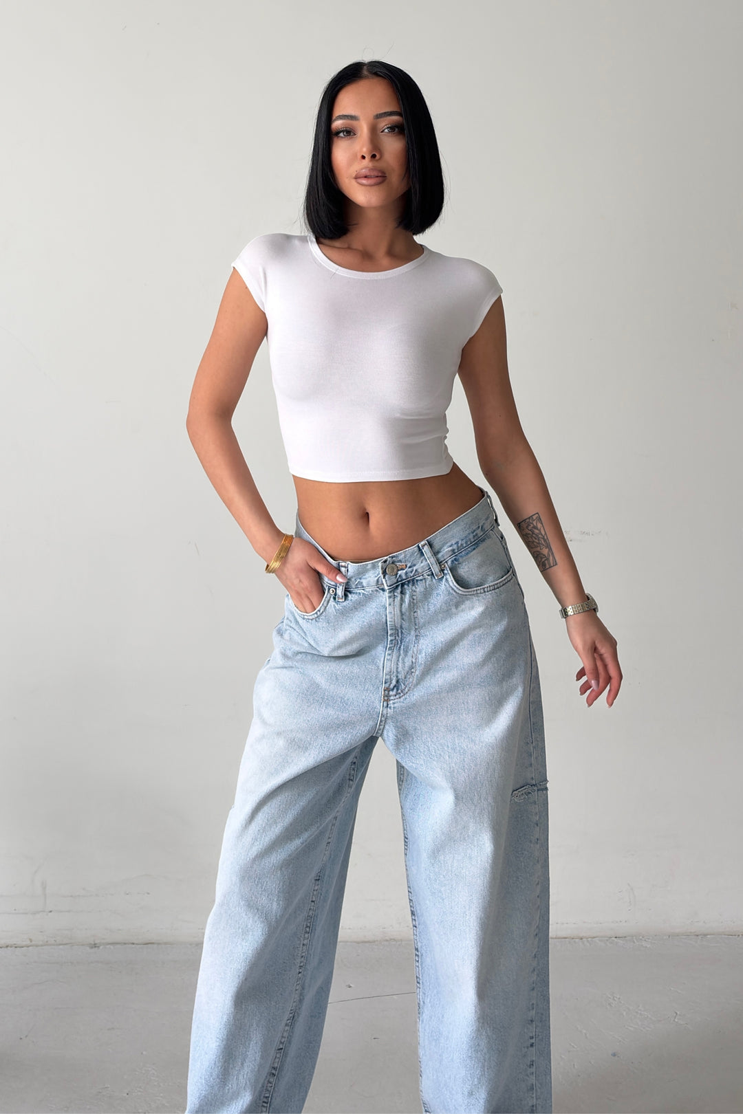 Routines Stretch Crop Top - White 4011 - ROUTINES