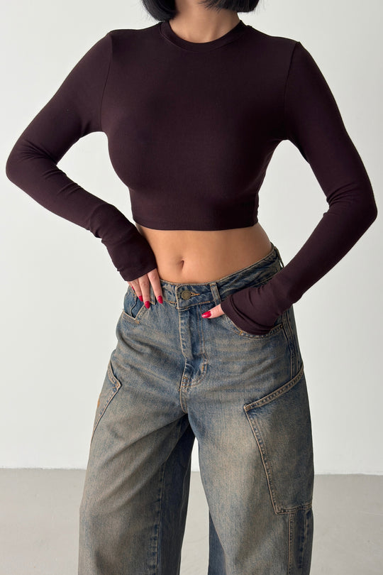 Routines Stretch Longsleeve Crop Top - Brown 4006